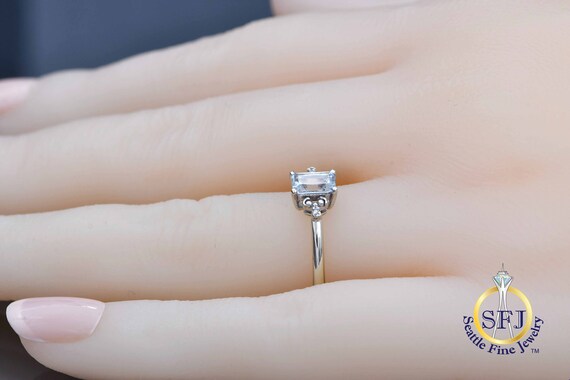 Vintage Aquamarine & Diamond Ring Solid 14K White… - image 6