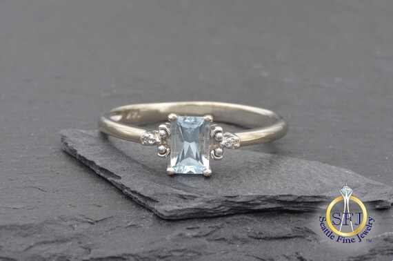 Vintage Aquamarine & Diamond Ring Solid 14K White… - image 9