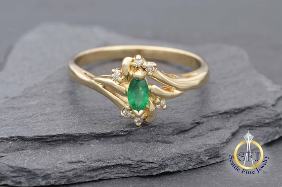 Marquise Emerald and Diamond Halo Ring, Solid 14K… - image 9