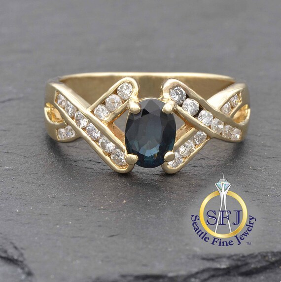 Natural Sapphire Ring, Solid 14K Yellow Gold. Appr