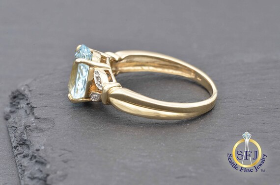 Aquamarine and Diamond Ring, Solid Yellow Gold - image 3