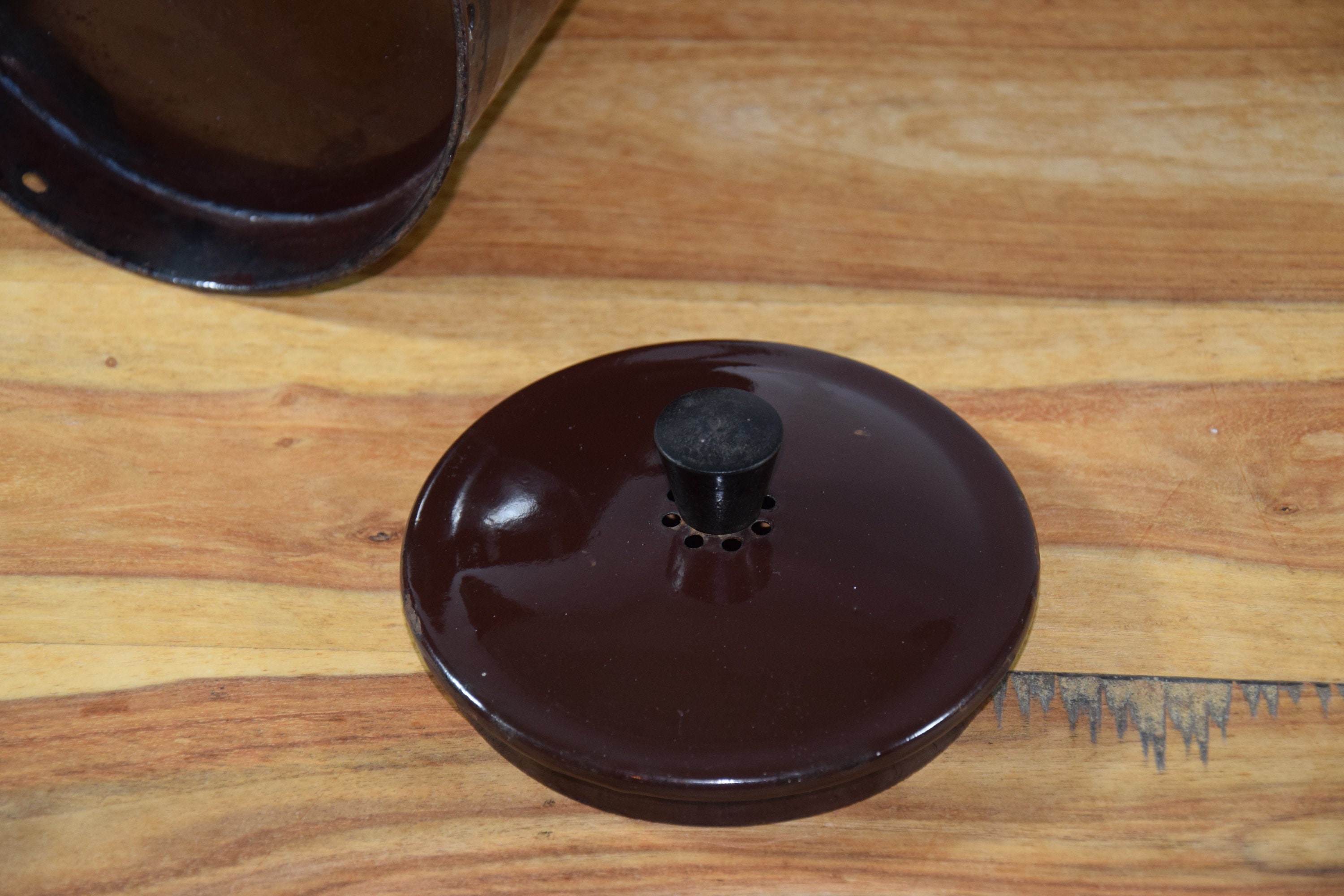 Vintage Enamel Food Container European Brown Enamel Pot Cookware Grease