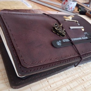 3 mm Dark Brown - Handmade Leather Traveler&#39;s Notebook Cover with Front Pocket