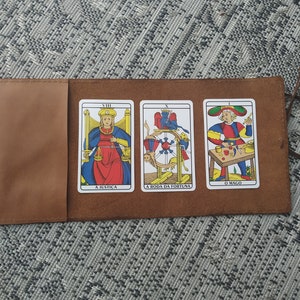Bolsa/capa de couro para tarô e pano de leitura, baralho Lenormand/oráculo/carta de anjo/capa/bolsa/bolsa para runas e pano de leitura.