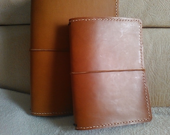 Stiff Brown Traveler's Notebook style - leather - A5, Cahier, Standard, B6, A6, Pocket, Passport