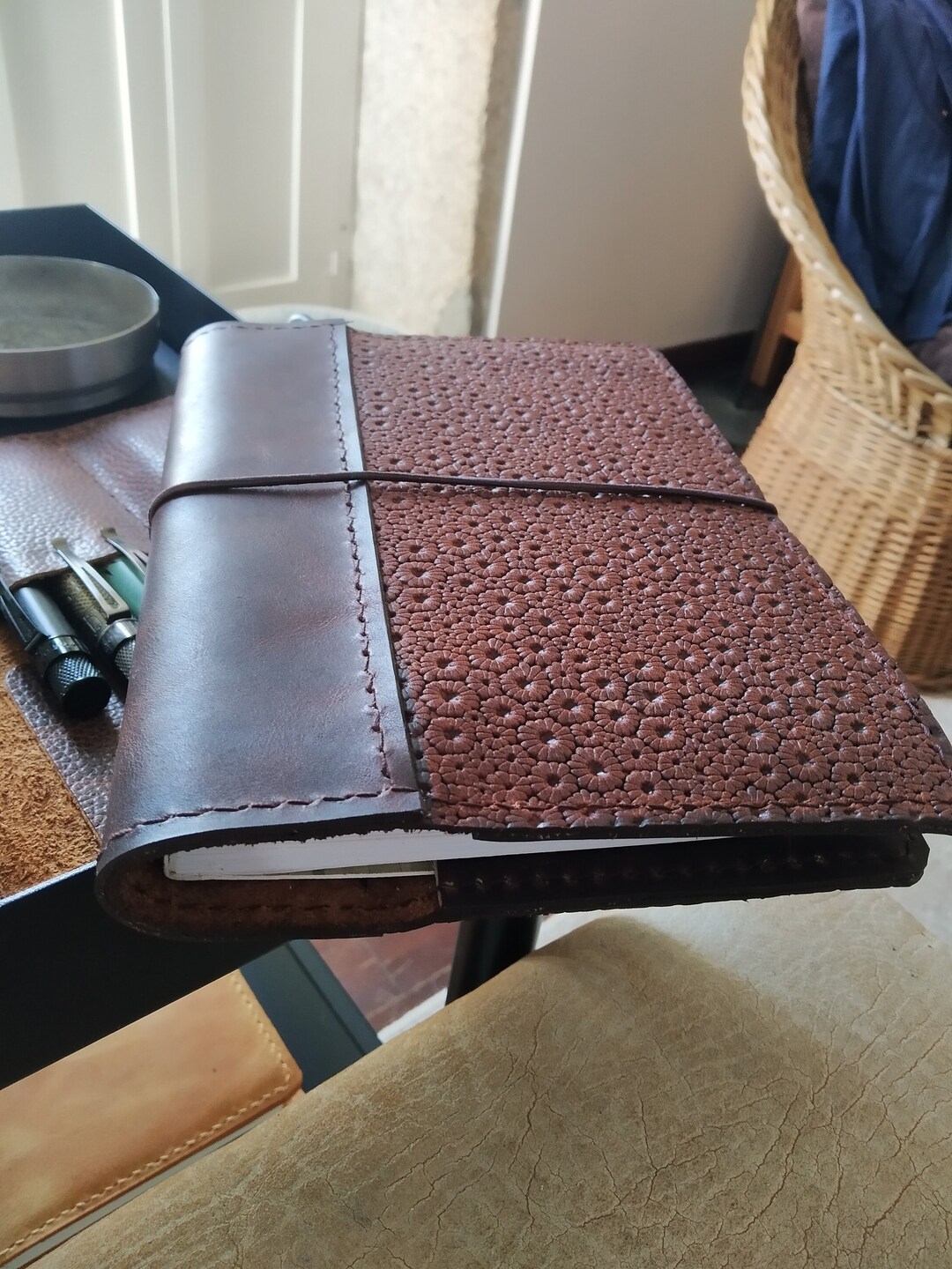Java Flowers Traveler's Notebook Style Leather A4, Composition, A5 ...