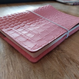 Roze Croco-reisnotitieboekstijl - A5, Cahier, Standard, B6, Slim, Weeks, Personal, A6, Pocket, Passport