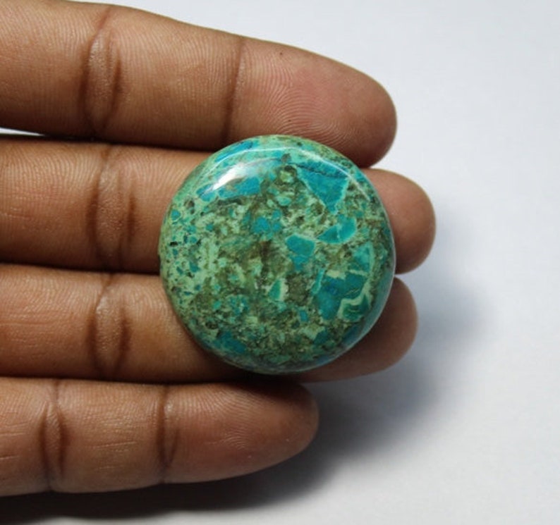 mm 68 cts Code#1066 34x34 Chrysocolla cabochon
