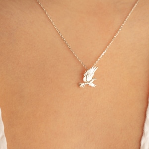 Hummingbird necklace,  bird pendant necklace, Dainty Hummingbird  bird charm sterling silver necklace, Humming Bird Necklace, gift for women
