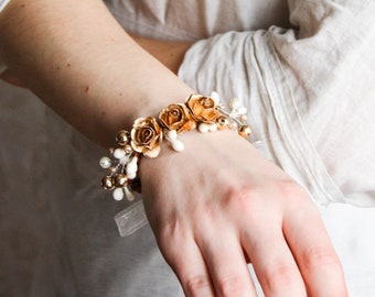 Corsage Bracelet, Wrist Corsage, Wrist Gold Bracelet, Flower Girl Accessories, Bracelet Corsage, Flower Girl Corsage, Flower Wrist Corsage