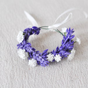 Corsage Bracelet, Lavender Corsage, Lavender Wrist Corsage Wedding, Wrist Corsage for Homecoming, Small Wrist Corsage, Flower Wrist Corsage
