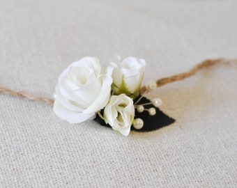 Corsage Bracelet, Ivory Flower Wrist Corsage, Wedding Flower Accessories, Bridal Corsage Wedding, Wrist Corsage Bracelet, Corsage Armband