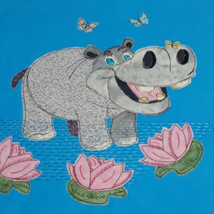 Modello di applique per ippopotami Hugo, un felice ippopotamo, blocco per trapunta Scrap Buster, regalo unico per gli amanti dell'artigianato, progetto per la giornata dell'arte in tessuto fatto a mano