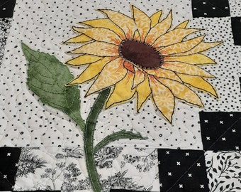 Sunflower Applique Pattern Summer Vibe Botanical Garden Scrap Buster Quilt Block Fabric Art Handmade Project Unique Gift for the Craft Lover