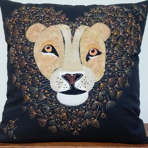 Löwenzahn Applikation Muster Löwenzahn Hand bestickt Mähne Stoff Kunst Quilt Block Hobby Projekt Einzigartiges und schruiges Geschenk für den Handwerksliebhaber