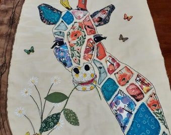 Motif d'applique girafe Jill la magnifique, pièce de couette géante douce, bloc de patchwork, projet fait main d'art en tissu, cadeau unique pour un amateur d'artisanat