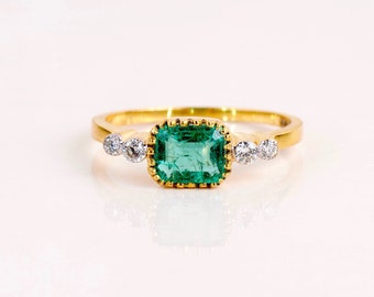 Vibrant Natural 1.13 ct Colombian Emerald 0.18 ct Diamond Ring, 18KT, Handmade.