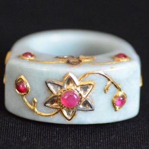 Vintage 23kt gold 2.3 carats Ruby Diamond Mughal Indian Jade Ring !!!