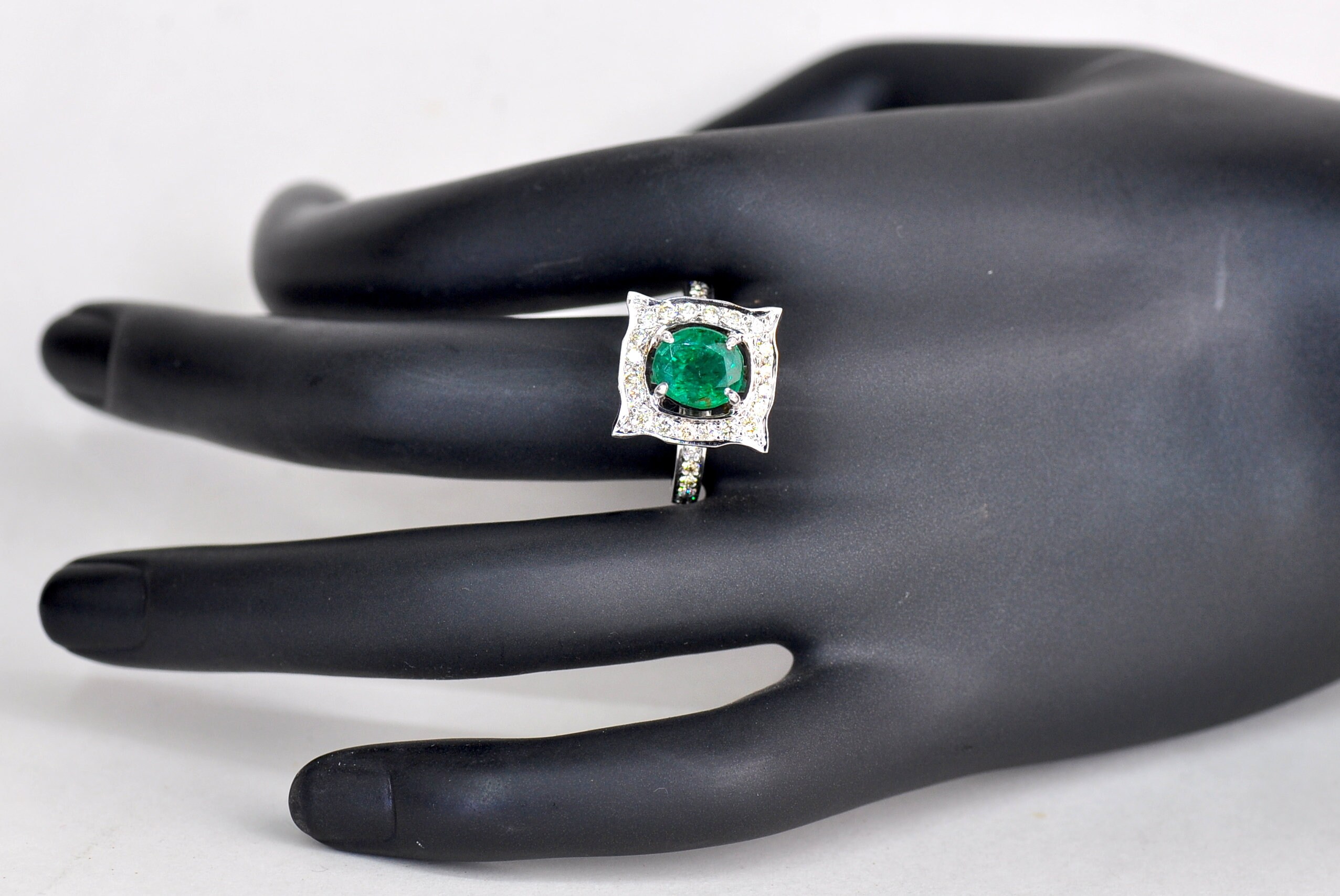 Certified GIA GG Art Deco 18KT WG Zambian Emerald Diamond - Etsy