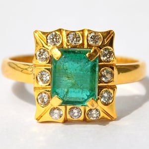 Certified GIA GG Fabulous 18KT Gold Colombian Emerald Diamond Ring