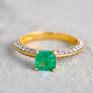 Custom Handmade 18KT Colombian Emerald Diamond Ring, Stamped - Etsy