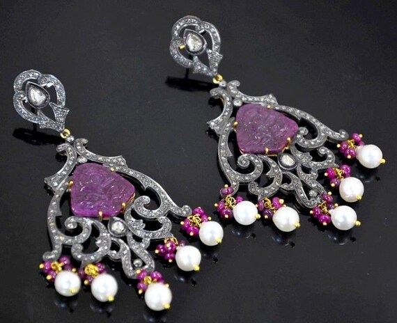 Huge 14KT Vintage Carved African Ruby Diamond Pea… - image 5