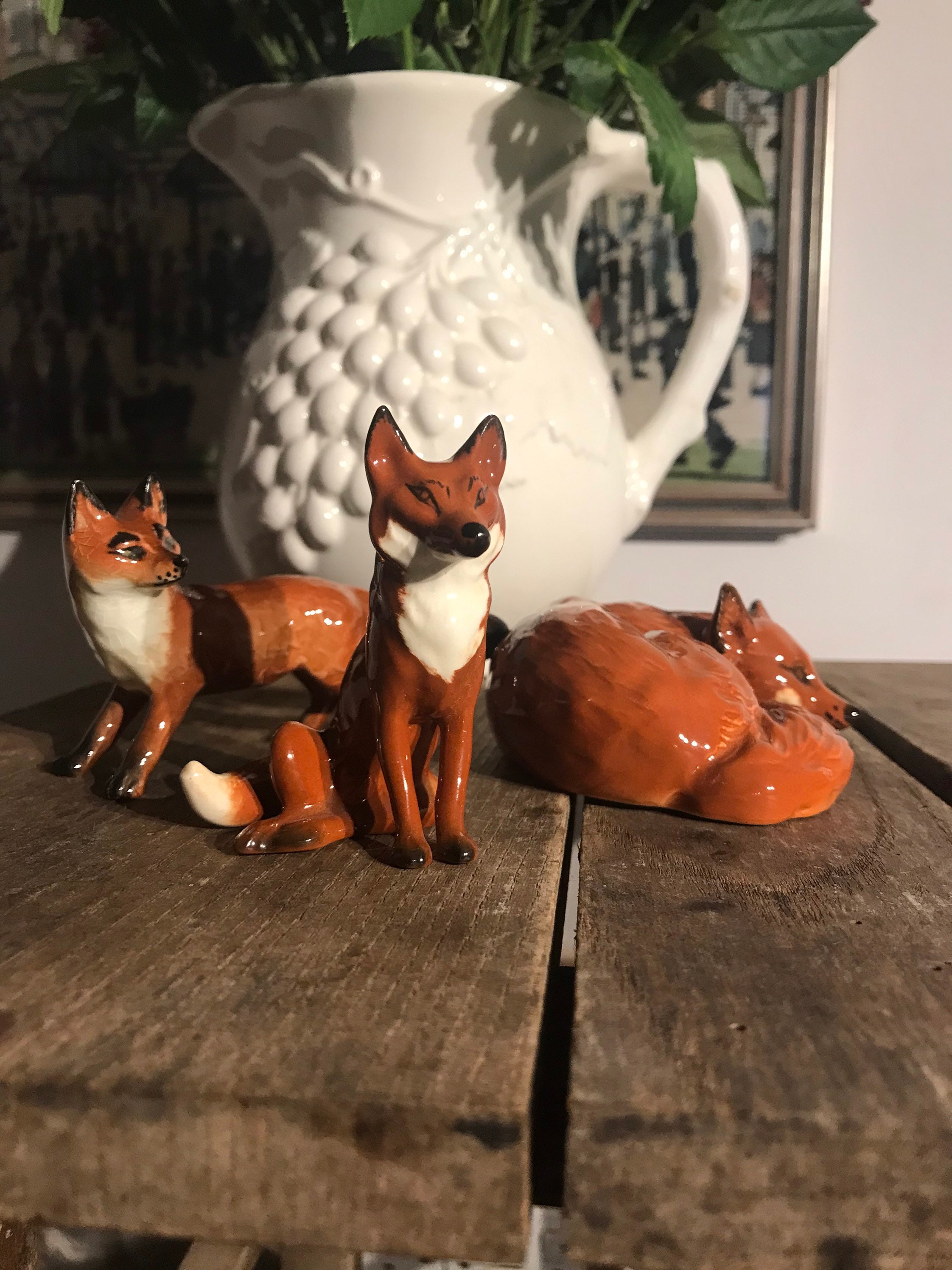 Beswick Sitting Fox Figurine/Ornament 