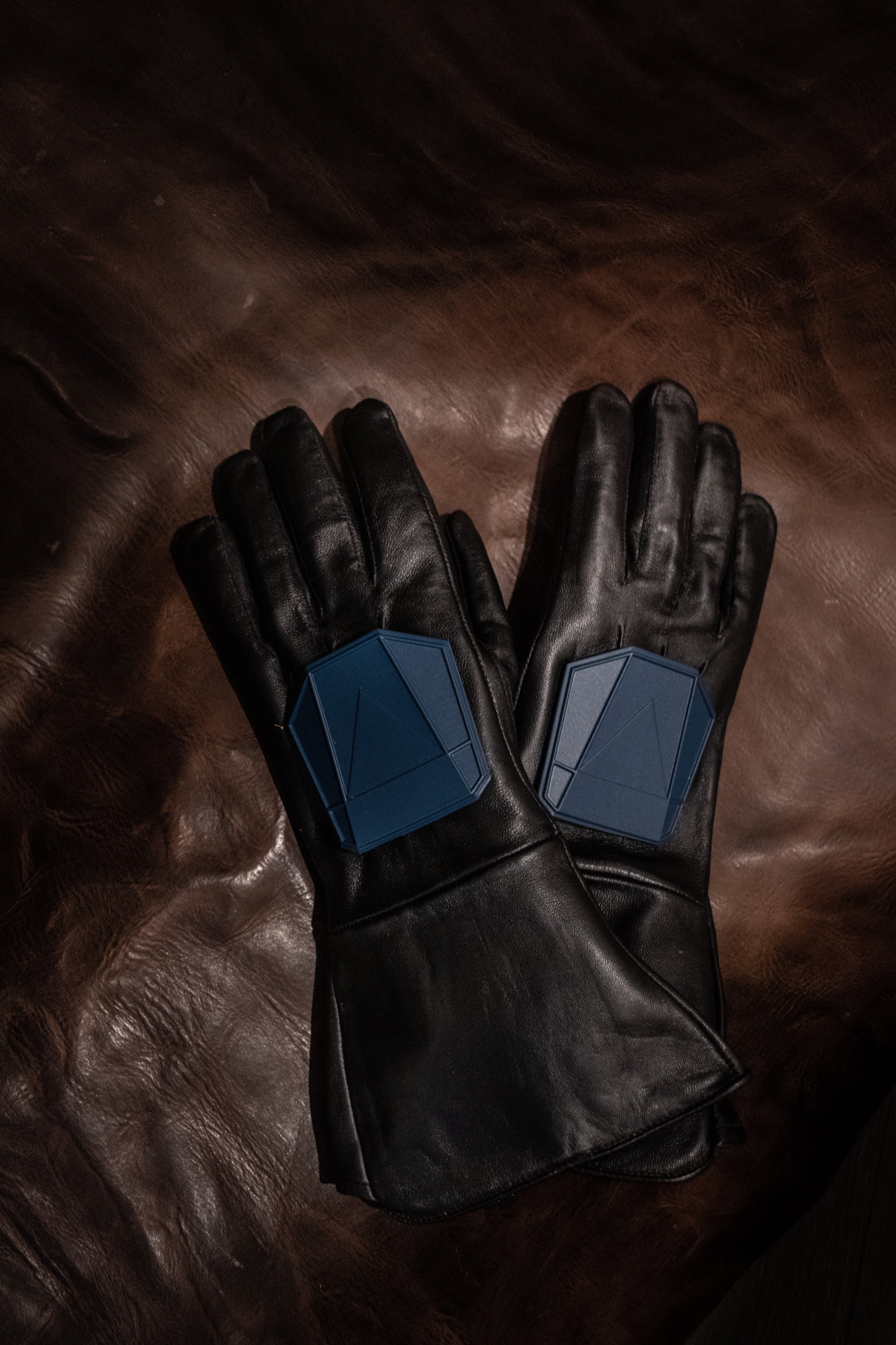 Death Watch gloves Mandalorian cosplay Star Wars costume 3D printed armored