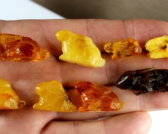 RABBITs Amulet Handmade Miniature Carved Mixed Figurine Genuine Baltic Amber LOT 010