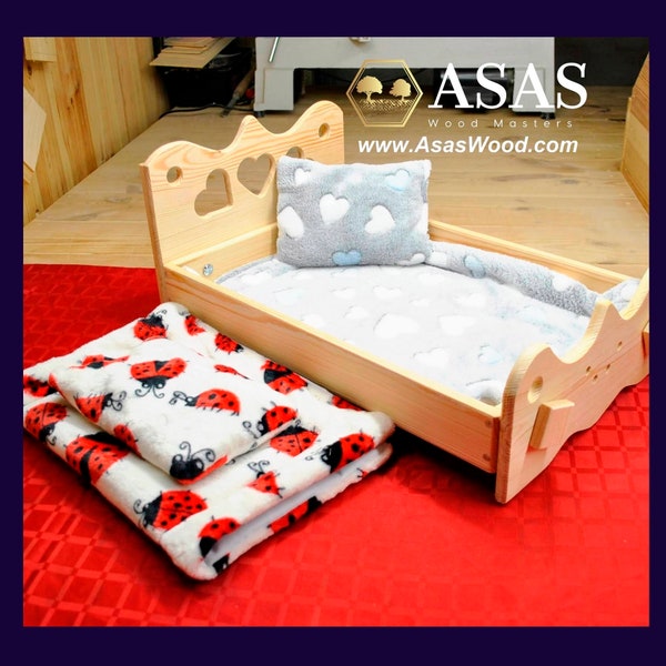 Bedding set for Bunny Rabbit, Guinea pig, Rat, Hamster, etc. Fleece, Waterproof, Bunny Bed Mat / Made by AsasWood