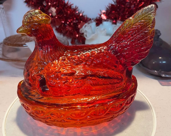 L.E. Smith Amberina Hen on Nest UV Reactive Cadmium Glow Dish