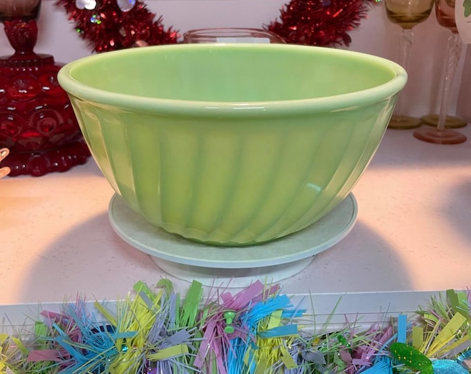 Fire‑King Vintage Jadeite Swirl Mixing Bowl 9 Inch Anchor Hocking