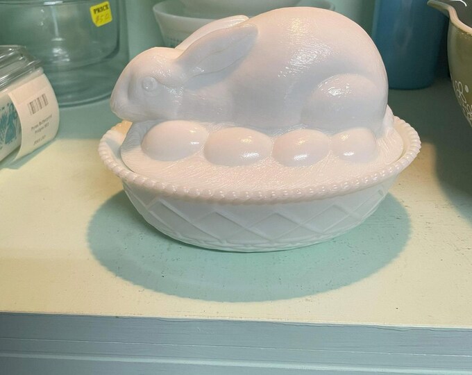 Westmoreland Rabbit on Nest with Eggs–Vintage Candy Dish, Milk Glass Collectible