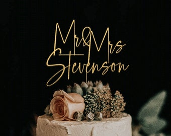 Goldfarbener Tortenaufsatz zur Hochzeit, personalisierter Tortenaufsatz, rustikaler Hochzeitstortenaufsatz, individueller Mr. Mrs-Kuchenaufsatz, Jubiläums-Kuchenaufsatz