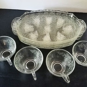 Vintage Anchor Hocking Serva Snack Set of 4 Clear Glass Plates and Cups/Sparkling Crystal/Grape and leaves/Original Box/Servingware