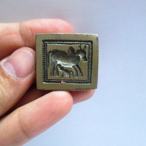 HOLY HINDU COW Motif Vintage Indian Brass Bronze Jewelry Making too Mould Stamp Dye Wax Seal traditional imprint ethnic pattern