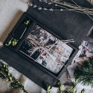 Holzkiste 5x7 (13x18) Leder für Fotoverpackung mit Fach für USB | Foto- und USB-Box