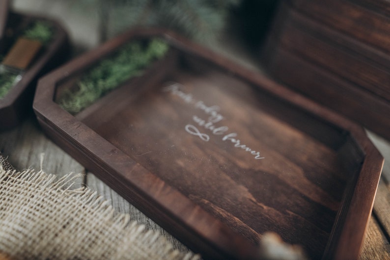 caja de madera con tapa transparente para fotos y usb 3.0 regalo de bodas imagen 7