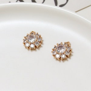 6pcs Clear Zircon Flower Pendant Charm,Shiny Rhinestone Crystal Flower Pendant,Brass Flower Pendant Charm Wholesale