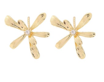 10st Blumen-Ohrring-Bolzen, 18K überzogene Blumen-Ohrring-Post mit Schleife, real vergoldeter Messingohrring-Schmucksachen, die Großverkauf
