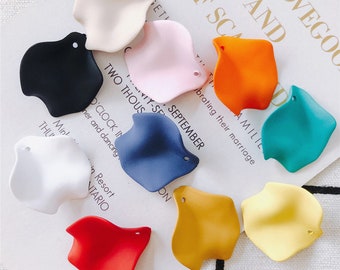 20PCS Acrylic Resin Petal Pendant Charm,Resin Pendant Earring Finding Wholesale