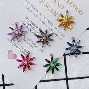 10pcs Shiny Rehinston Crystal Flower Pendant, Zircon Rhinestone Flower Charm Jewelry Finding Wholesale