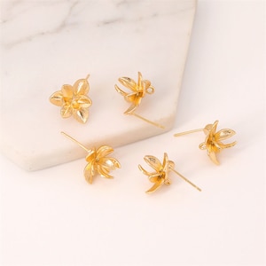 10pcs Flower Earring Stud,18K Gold Plated Flower Earring Post with Loop,Real Gold Plated Brass Earring Jewelry Finding Wholesale