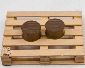 Brazil Nut Wood Plugs: Organic Double Flare Gauges