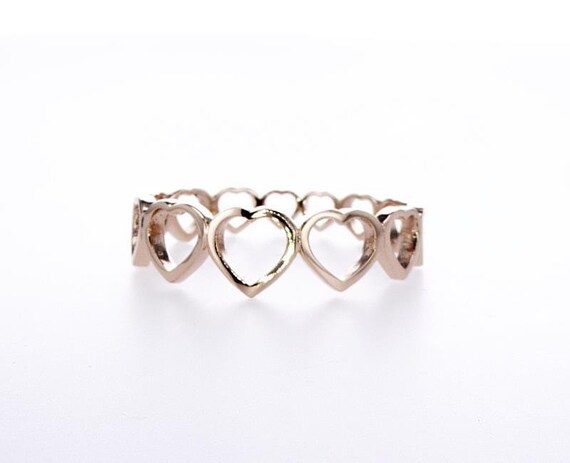 Heart shape ring for girl discount