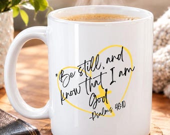 Taza «Estad quietos y sabed» — Salmo 46:10, taza de café con versículo bíblico, regalo cristiano para ella.