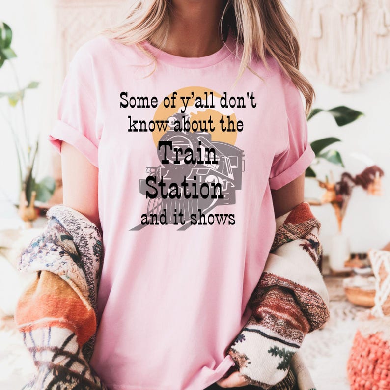 Fan Gift Collection Yellowstone Ranch Shirt Dutton Train Station Merchandise Western TV Show Apparel Country Lifestyle Theme Rugged Comfort Wear Unisex Garment Dyed Heavyweight Cotton Tee Relaxed Fit Crew Neck Premium Quality Design