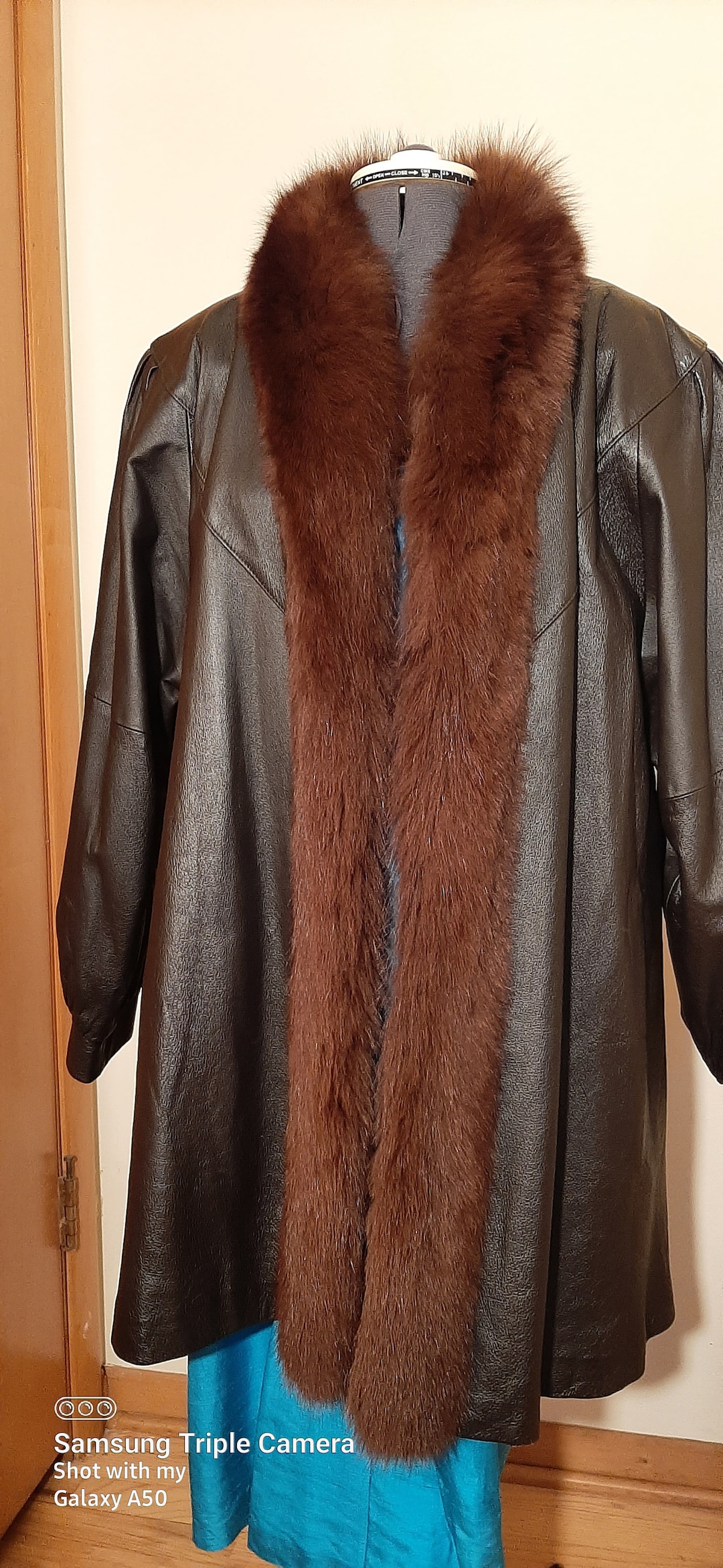 Henig furs hot sale leather and outerwear