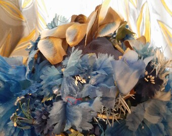 Elsa Schiaparelli Vintage Blue Flower Hat: Hand Sewn  display picture 3