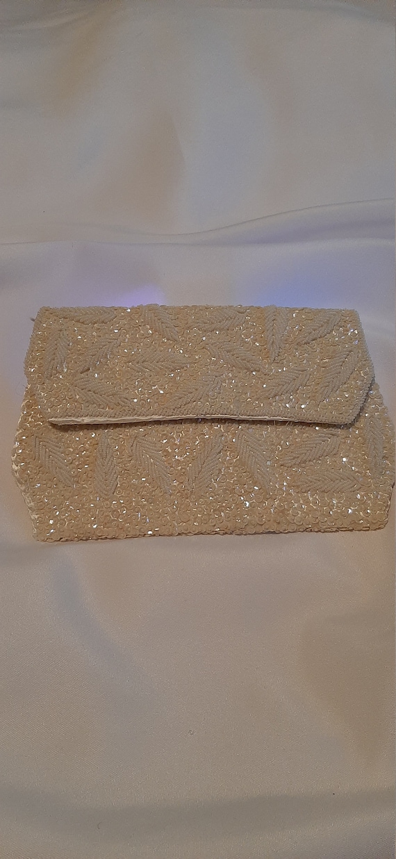 White Fabric and beaded Purse, 1950s Purse